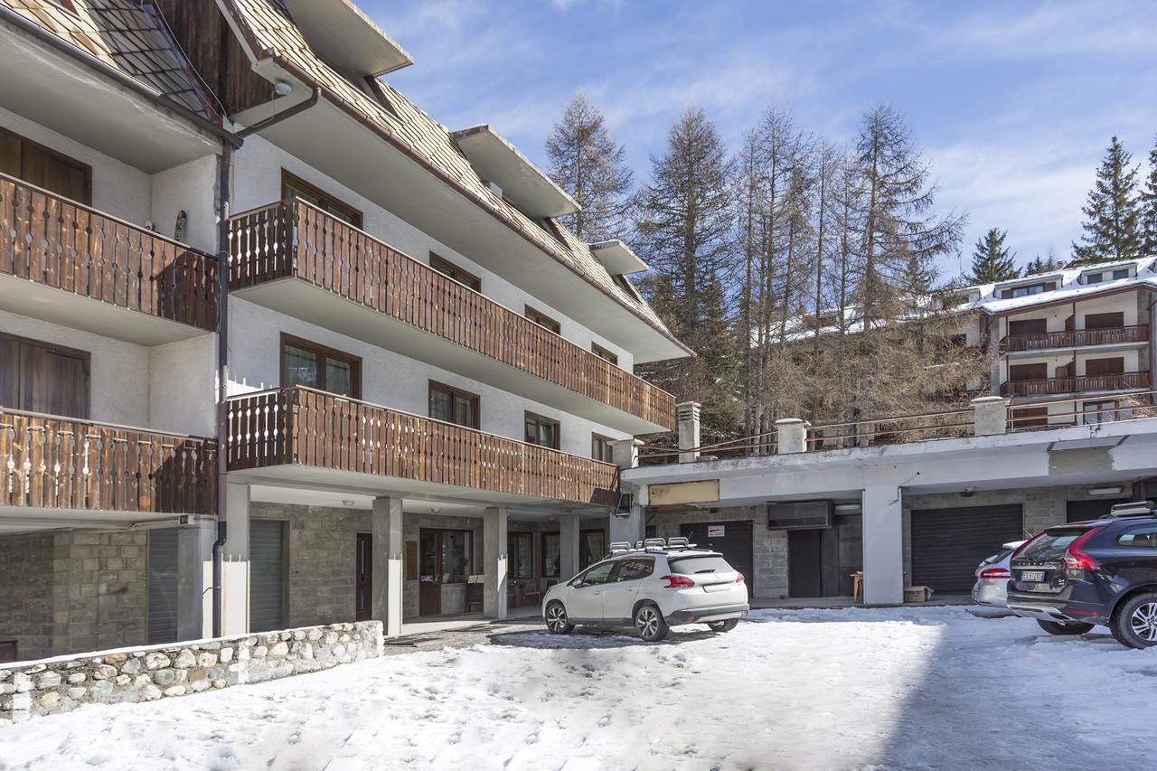 Hotel Clotes Oulx Exteriör bild